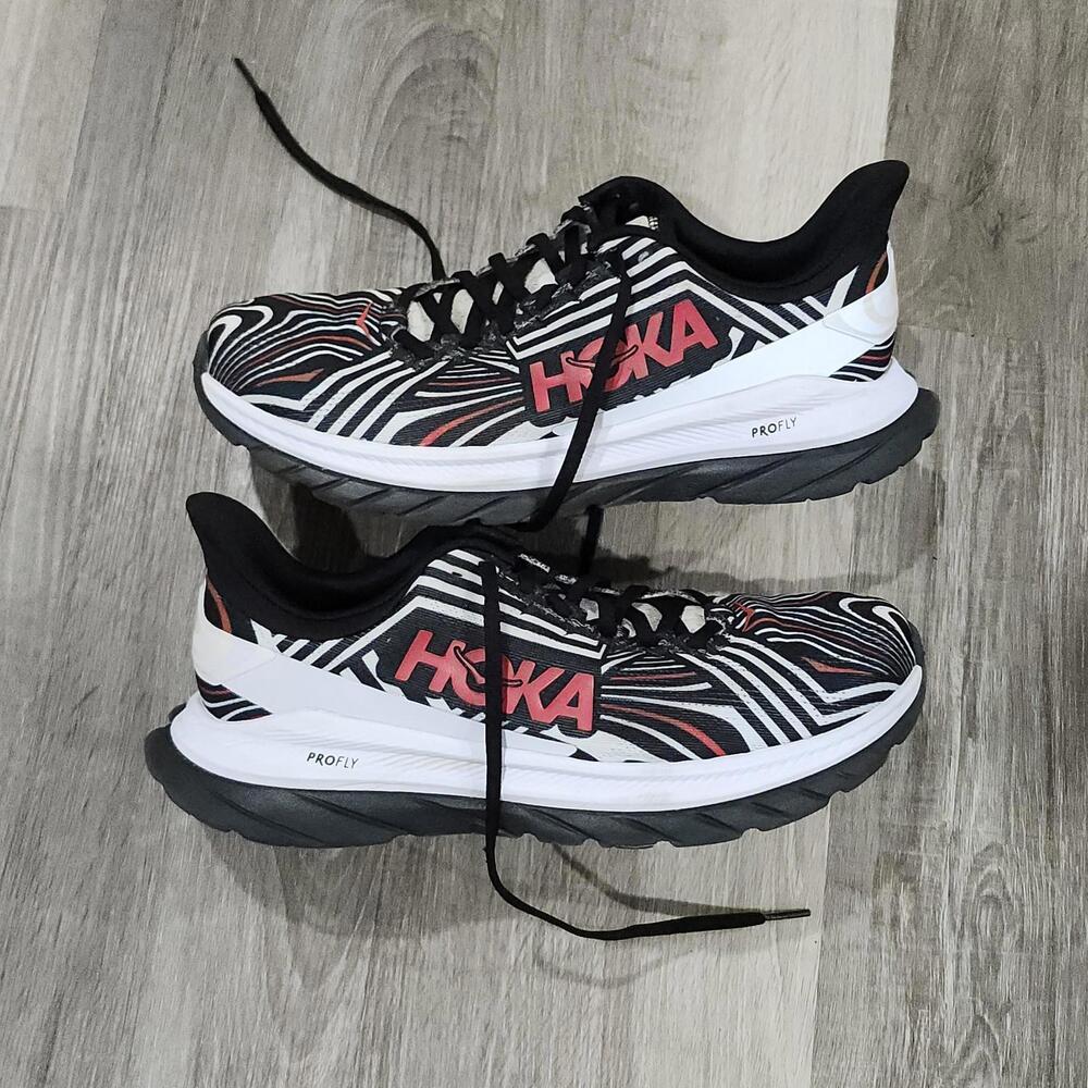 Hoka One One Ironman Mach 4 Mens 9.5B Running Gym Exercise Shoes Sneakers